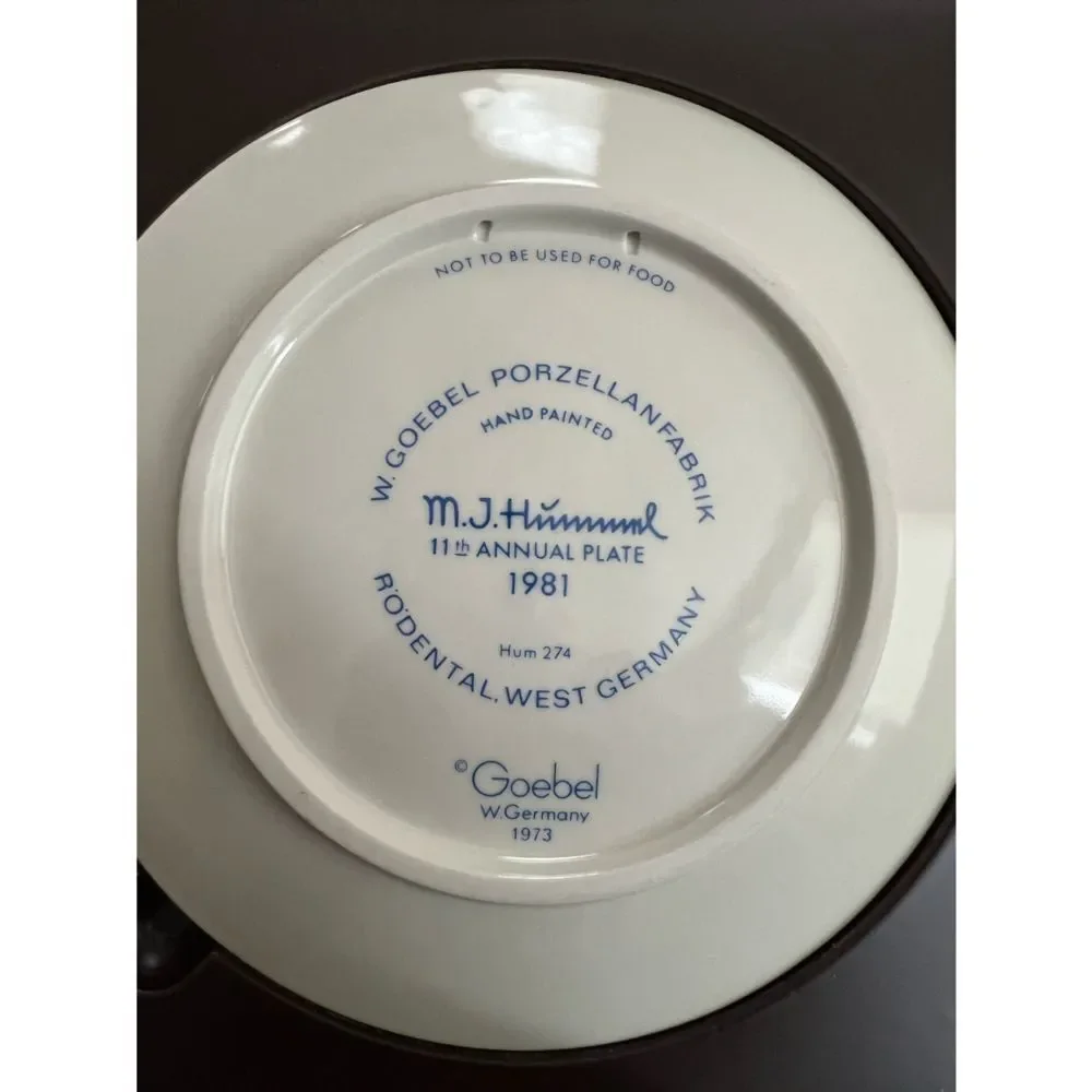 1981 M.J. Hummel Annual Plate 1981 New In Box